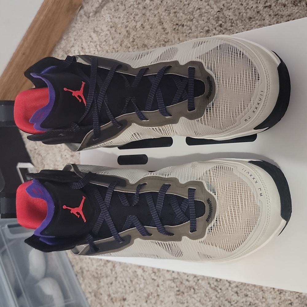 Jordan 37